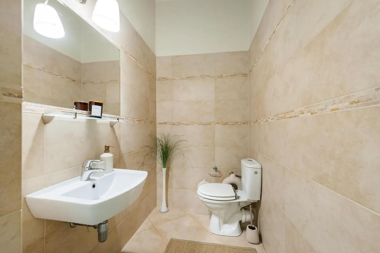 Roma Apartment - Loftaffair Krakow Poland